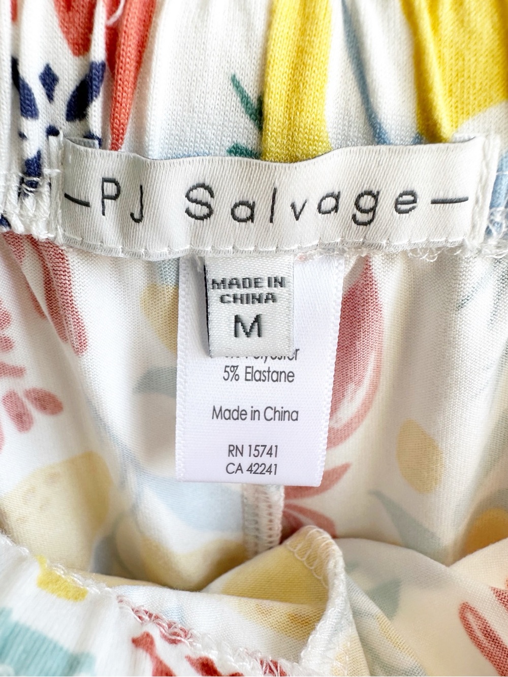 PJ Salvage 2 Piece Pajama Set Lobster Crab Seafood Boil Size Medium White Red - Picture 9 of 9